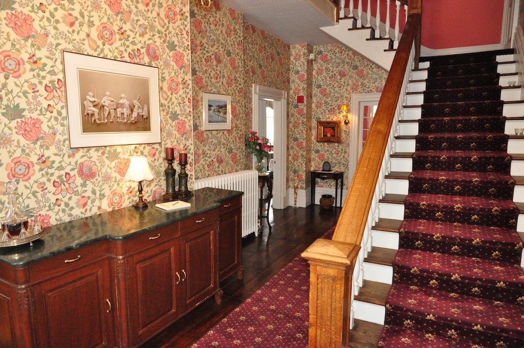 Brockamour Manor Bed And Breakfast Niagara-on-the-Lake Zewnętrze zdjęcie
