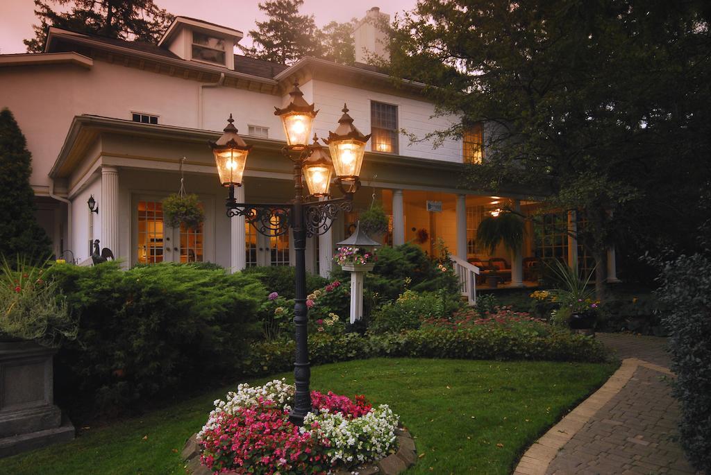 Brockamour Manor Bed And Breakfast Niagara-on-the-Lake Zewnętrze zdjęcie